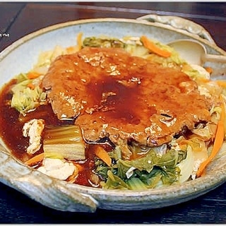 蒸し野菜とぺらぺらハンバーグ